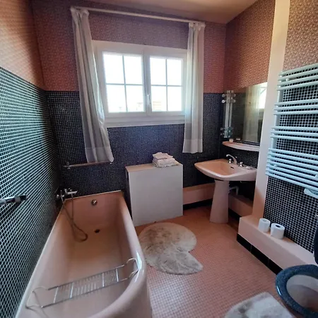 Au Bon Accueil De לינה וארוחת בוקר Sartilly-Baie-Bocage