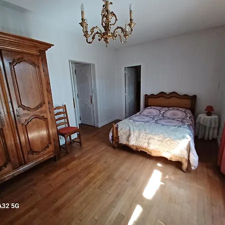 Au Bon Accueil De *
