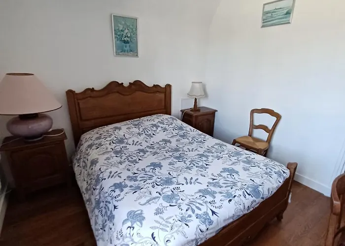 Au Bon Accueil De לינה וארוחת בוקר