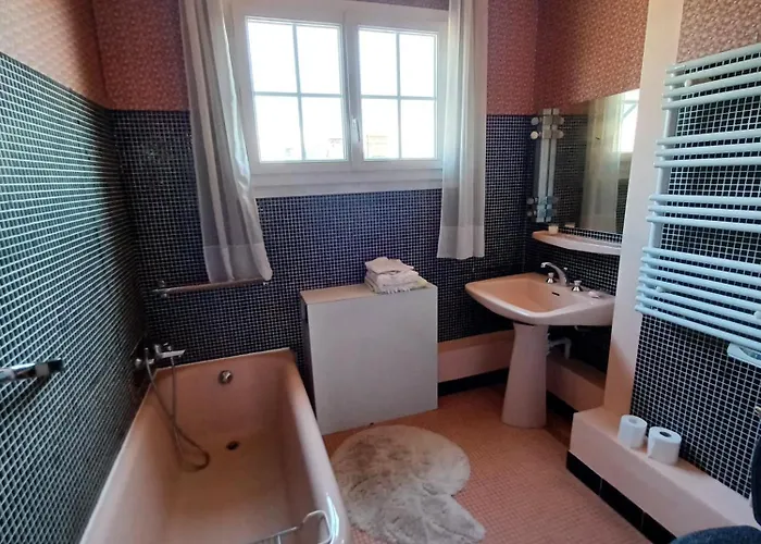 Au Bon Accueil De לינה וארוחת בוקר Sartilly-Baie-Bocage